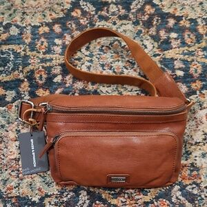Spikes & Sparrow Sling Bag Leather Crossbody Waist Cognac Belt Pouch